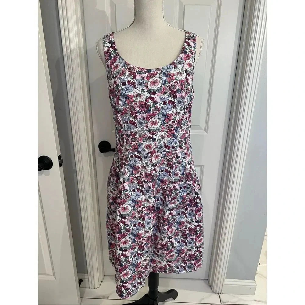 Tommy Hilfiger fit and flair pink liberty floral scoop neck dress size 8